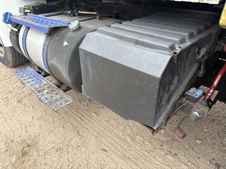 2017-international-4300-sba-image-56