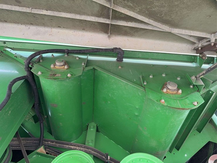 2013-john-deere-s670-image-72