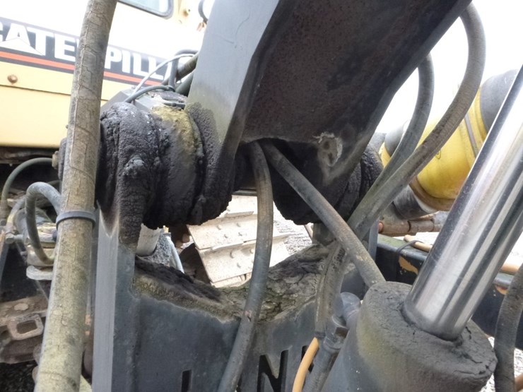 caterpillar-d6h-image-55