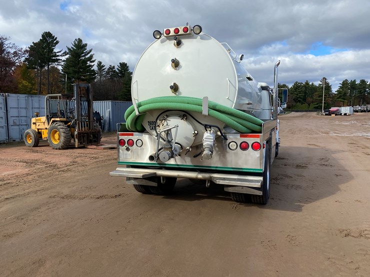 1999-international-4900-image-9