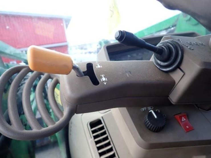 2012-john-deere-6430-image-14