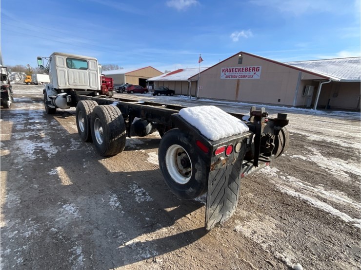 western-star-4700sb-image-13