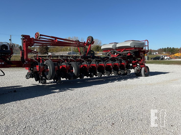 case-ih-1250-image-2
