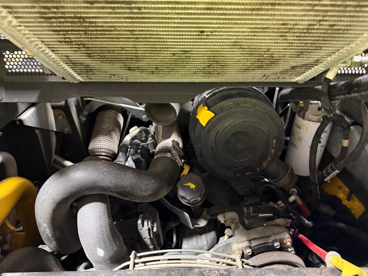 2024-new-holland-c337-image-17