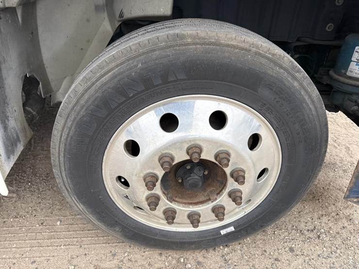 2017-international-4300-sba-image-63