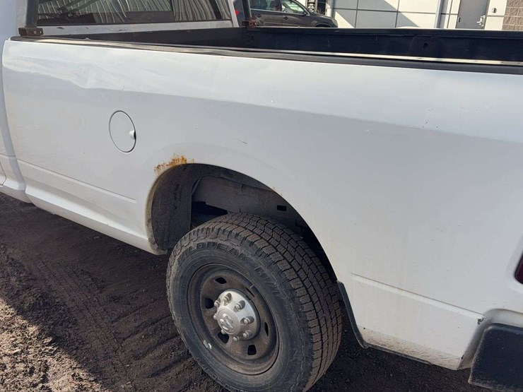 2014-dodge-ram-2500-image-11