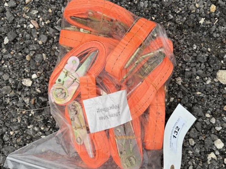 #132-•-(10)-irts-1.5"-tie-down-ratchet-straps-image-1
