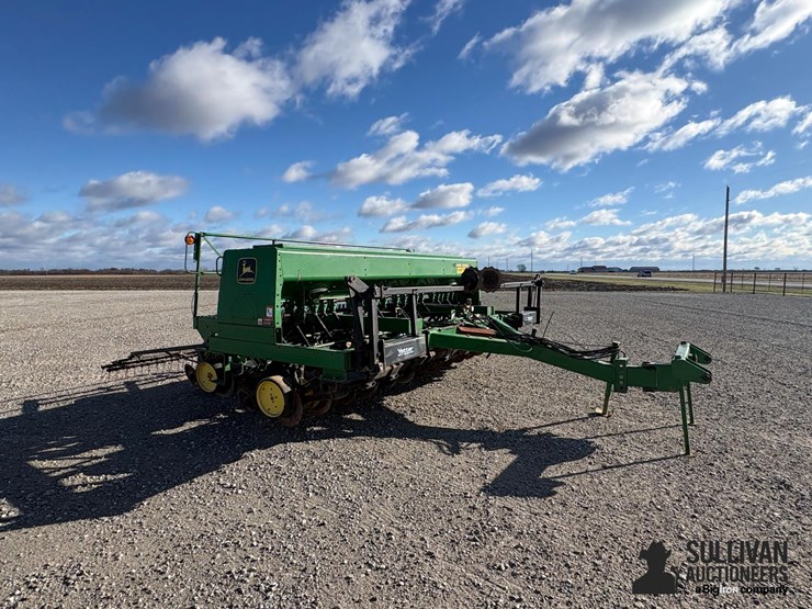 john-deere-750-image-3