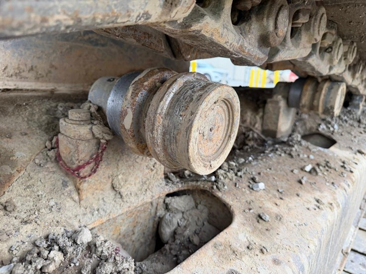 case-cx160b-image-15