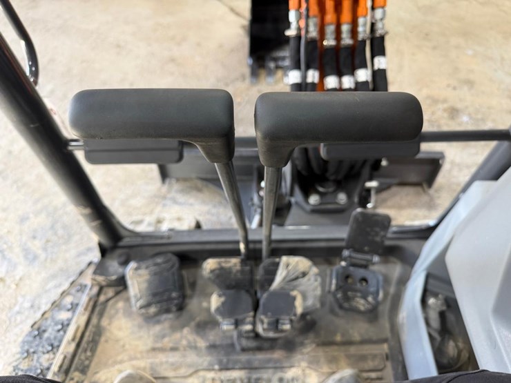 2026-develon-dx27z-7-image-31