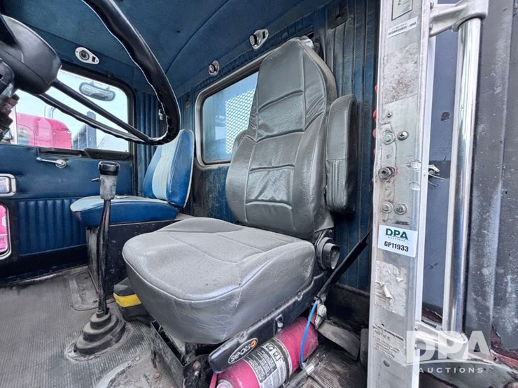 kenworth-t600a-image-70