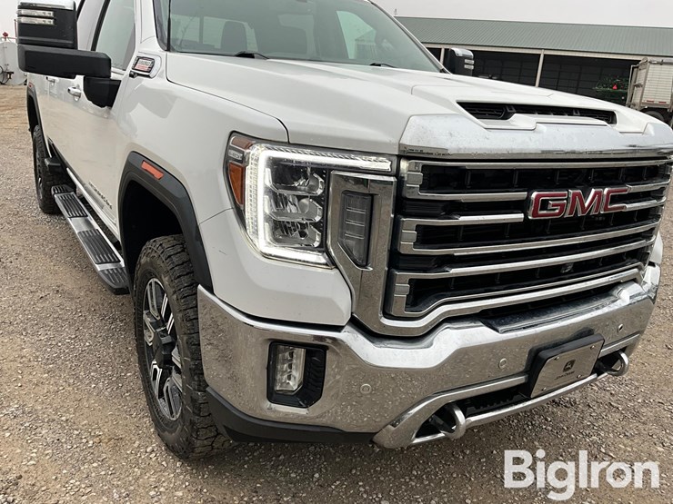 2022-gmc-sierra-2500-image-12