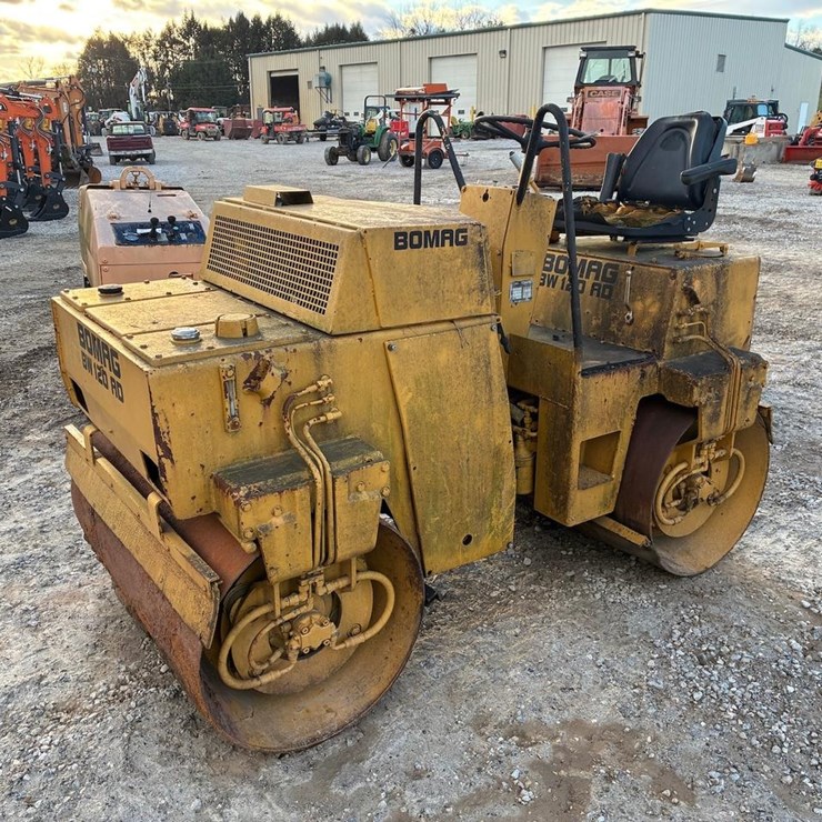 BOMAG BW120AD
