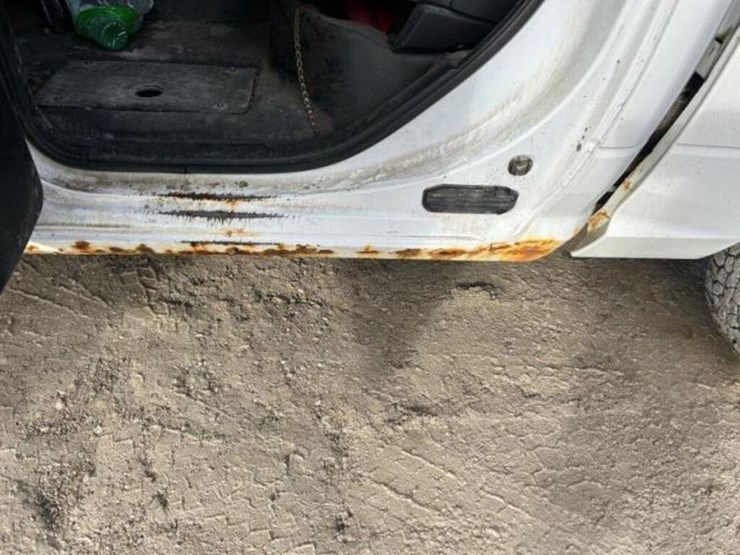 2016-dodge-1500-image-13