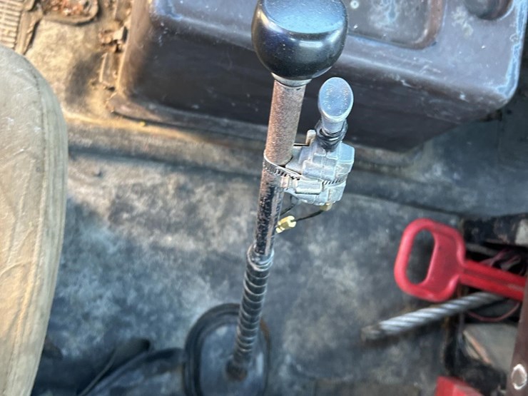 1986-international-f2375-image-26