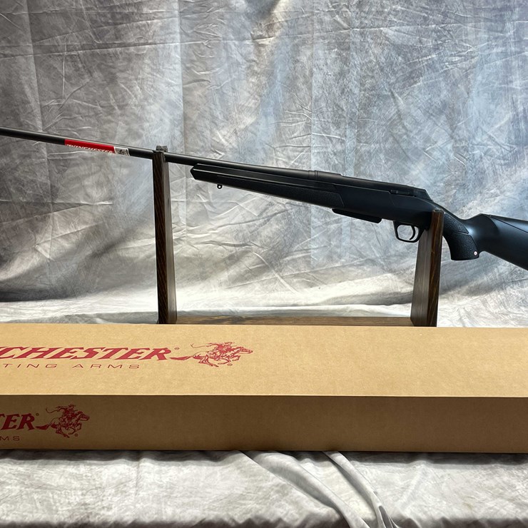 #2368 • Winchester XPR 300 WIN MAG Bolt Action Rifle, SN: PT14720YW357