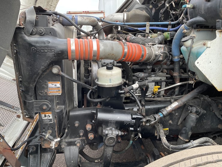 2015-kenworth-t270-image-41