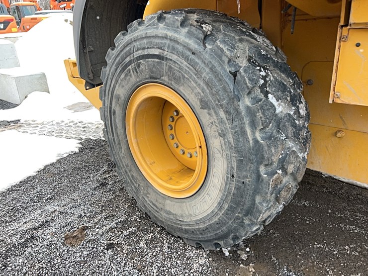 2019-deere-544l-image-7