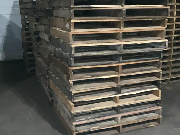 #613-•-pallets-image-1