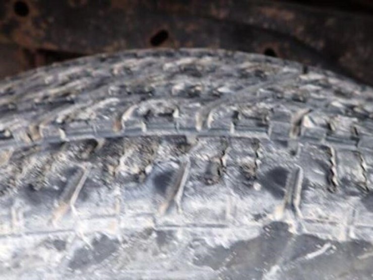 2014-ford-f150-xl-image-49