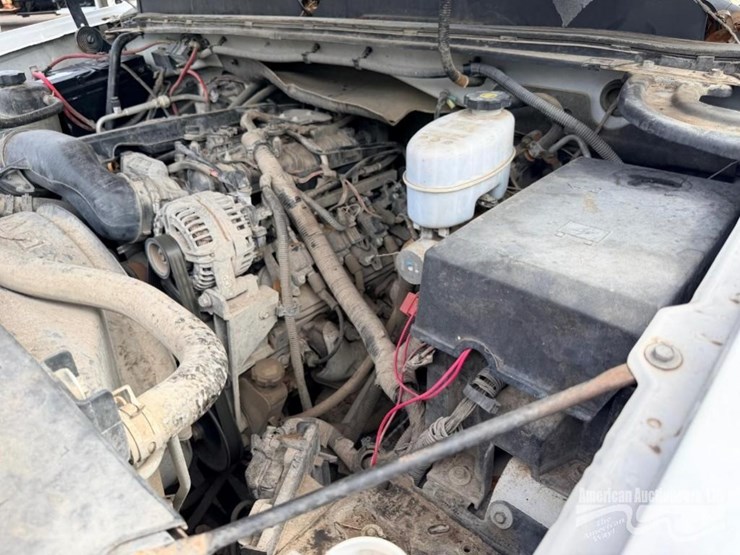 2009-chevrolet-silverado-3500-image-9