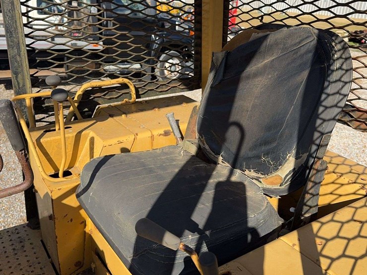 caterpillar-d3c-lgp-image-9