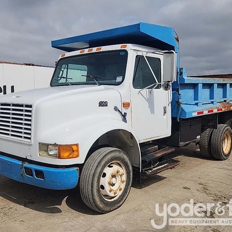 INTERNATIONAL 4700