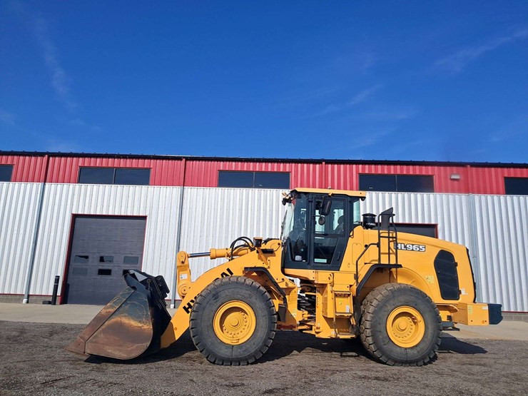 2018-hyundai-hl965-image-1