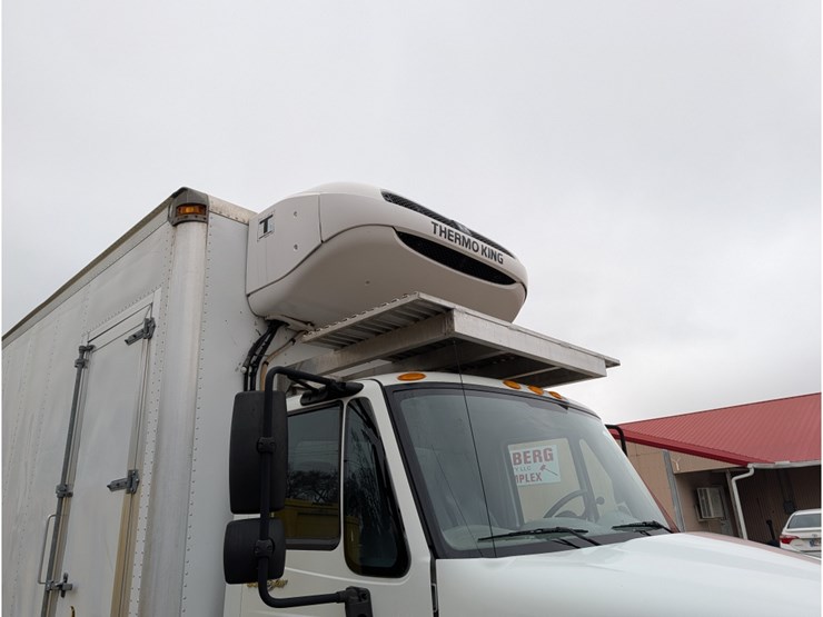 international-durastar-4300-image-5