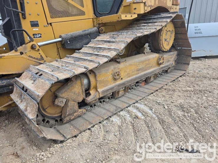 caterpillar-d6-lgp-image-6