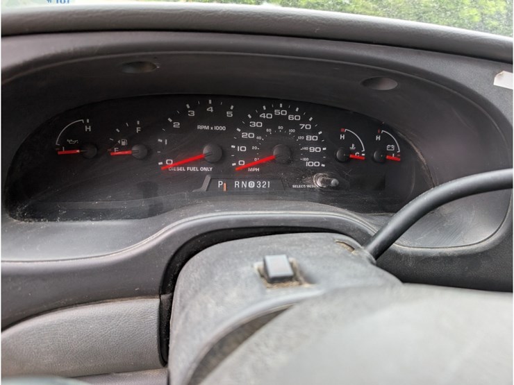 2006-ford-e350-image-16