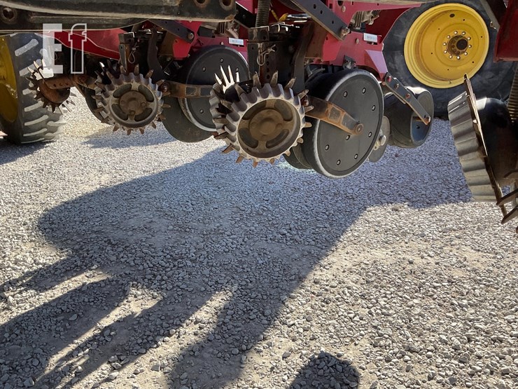 case-ih-1250-image-36