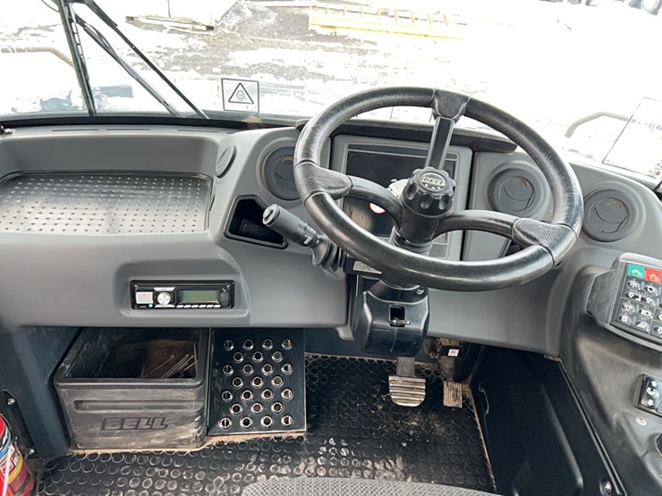 2020-bell-b30-image-20