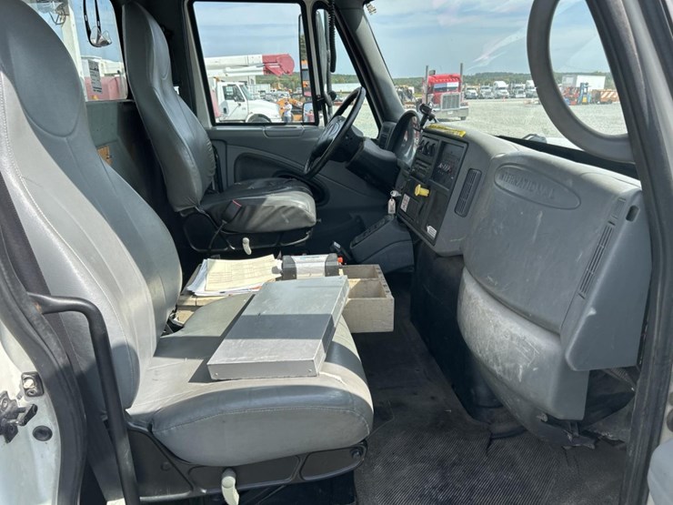 international-4000-image-92