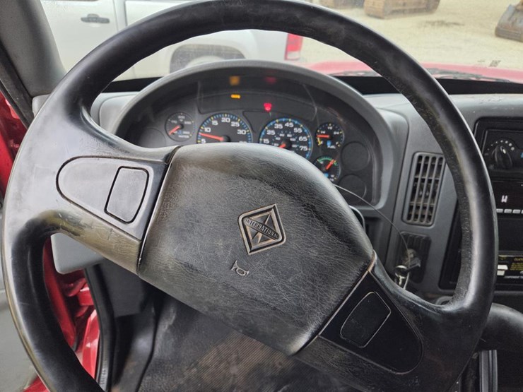 international-durastar-4300-image-60