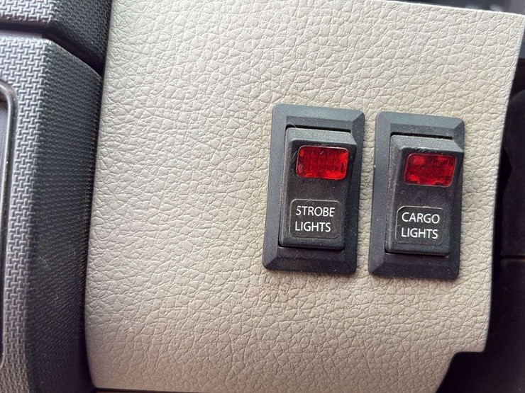 2008-ford-f350-image-38