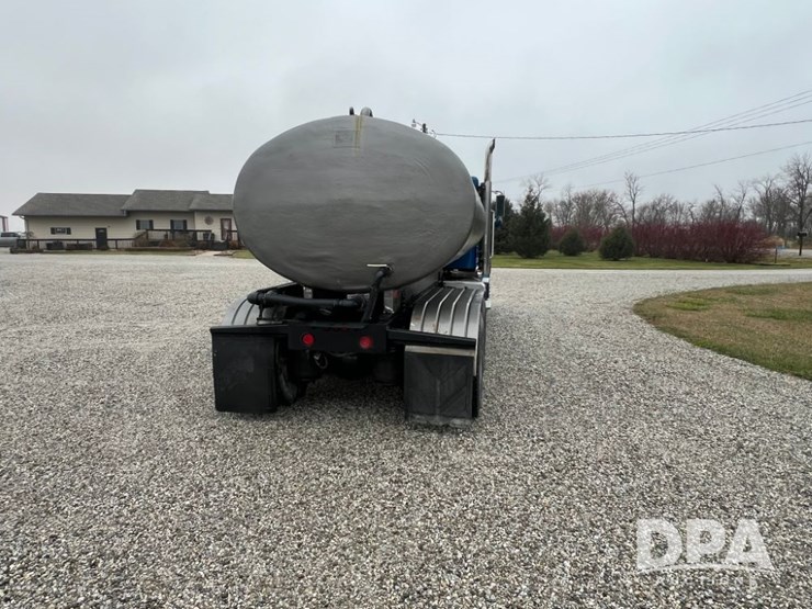 2006-international-9400-eagle-image-8