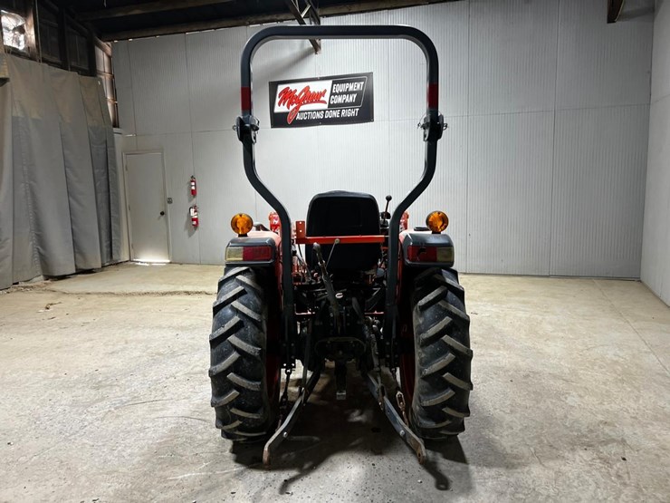 2014-kubota-l3901hst-image-4