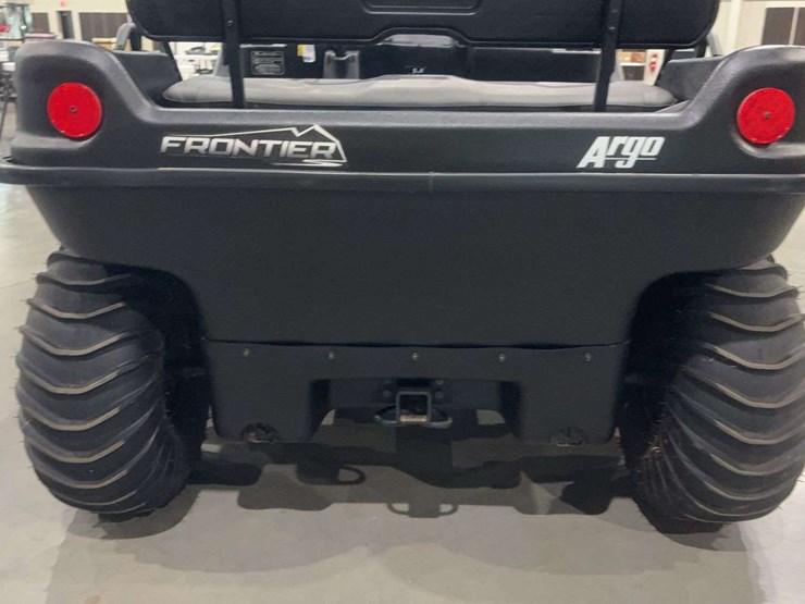 2020-argo-600-frontier-amphibious-6-wheeler-image-11