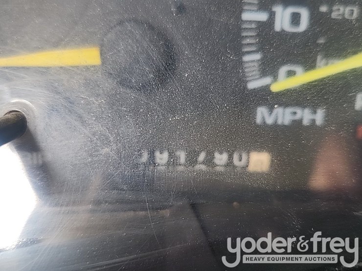 2000-chevrolet-2500-image-27