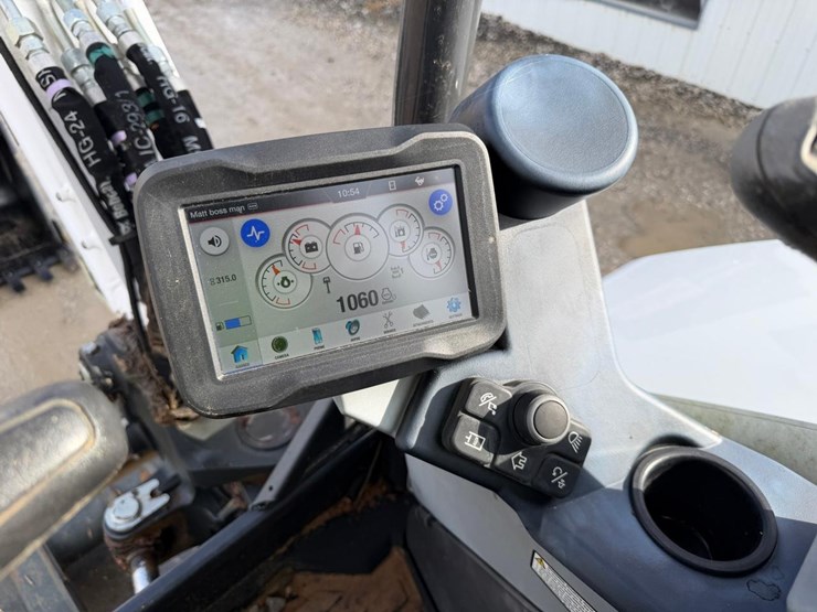 2022-bobcat-e42-image-27