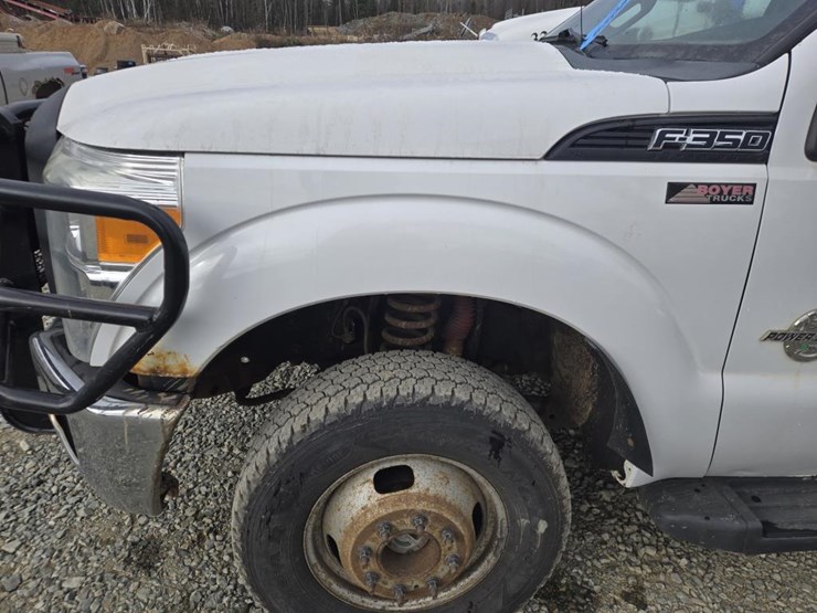 2011-ford-f350-image-9