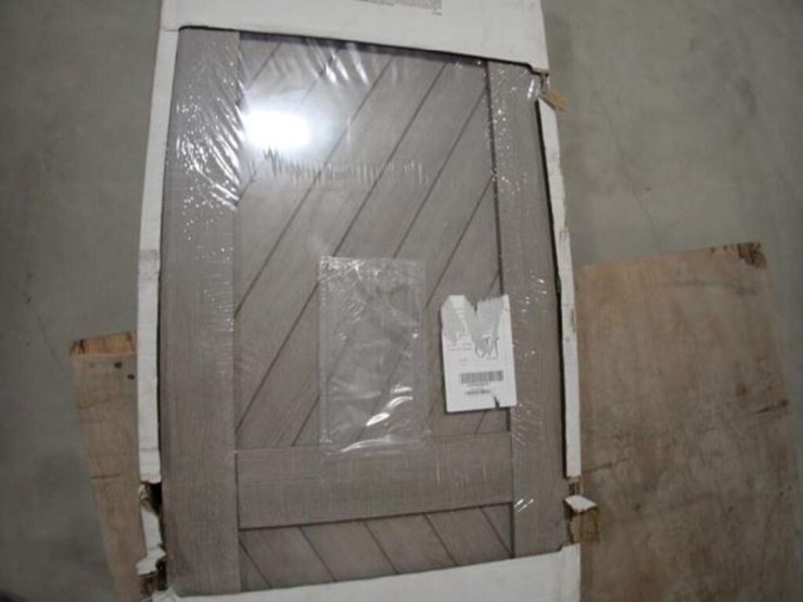 qty-of-(2)-grey-hanging-barn-doors-image-4