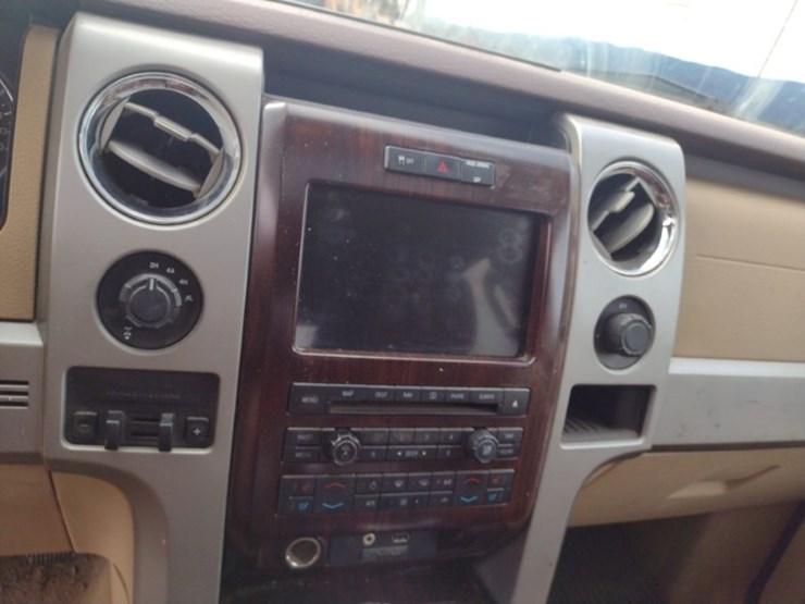 12-ford-f150-image-9