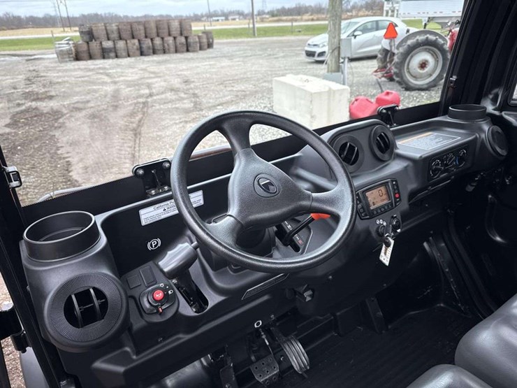 2021-kubota-rtv-x1100c-image-24