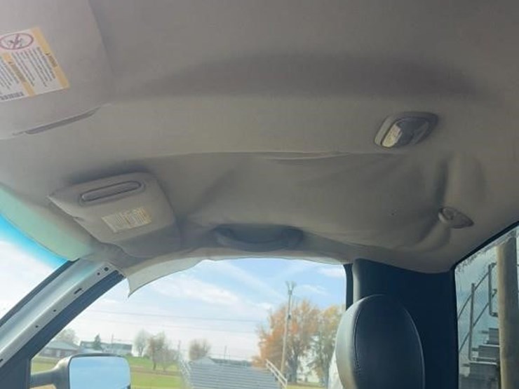 2003-chevrolet-silverado-2500-image-14