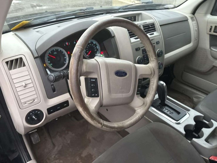 2009-ford-escape-hybrid-image-21