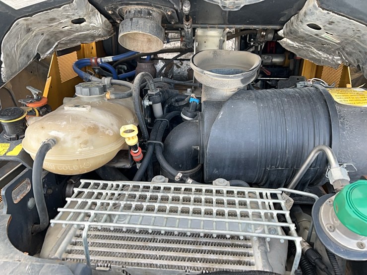 2020-deere-333g-image-14