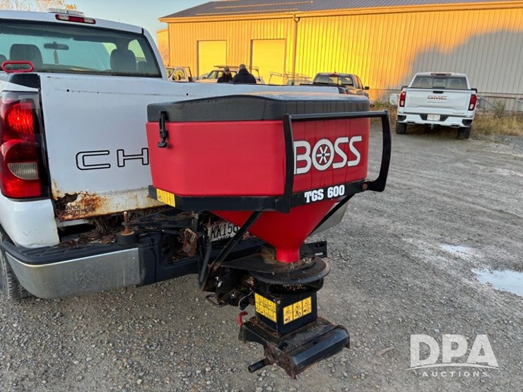 2006-chevrolet-2500hd-image-35