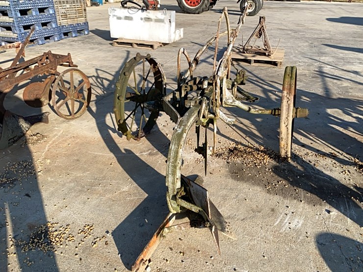 2-btm-trailer-plow-image-3